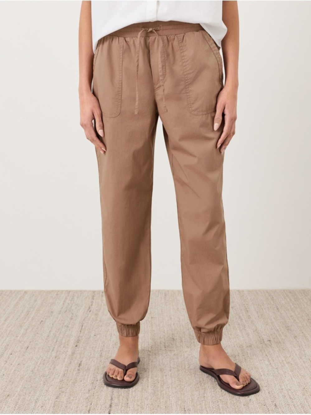 Pact Organic Stretch Poplin Jogger